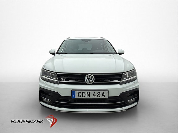 Volkswagen Tiguan 2 of 5