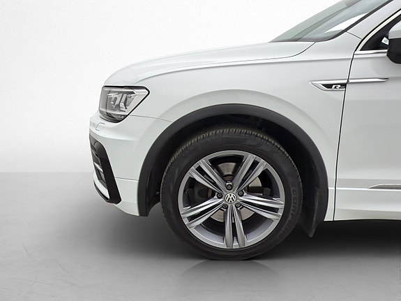 Volkswagen Tiguan 25 of 30