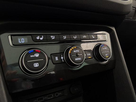 Volkswagen Tiguan 23 of 30