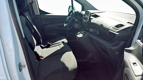 Toyota Proace City 3 of 5