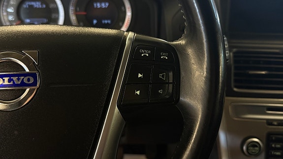 Volvo XC60 18 of 26