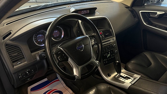 Volvo XC60 12 of 26