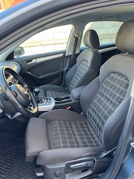 Audi A4 23 of 29