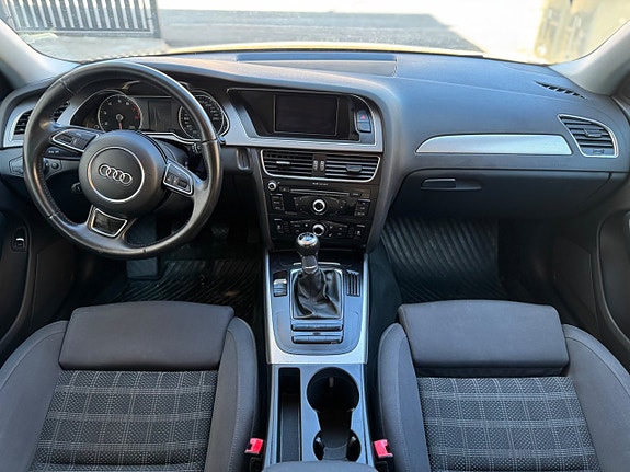 Audi A4 13 of 29
