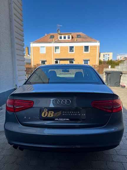 Audi A4 8 of 29