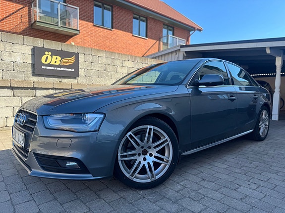 Audi A4 2 of 29