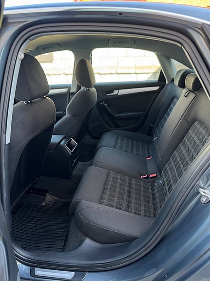 Audi A4 28 of 29