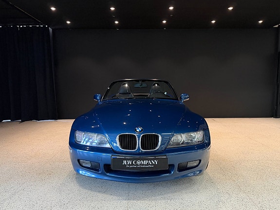 BMW Z3 2 of 5