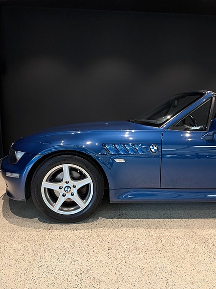 BMW Z3 5 of 5