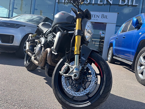 Ducati Monster 1200 S 2 of 14