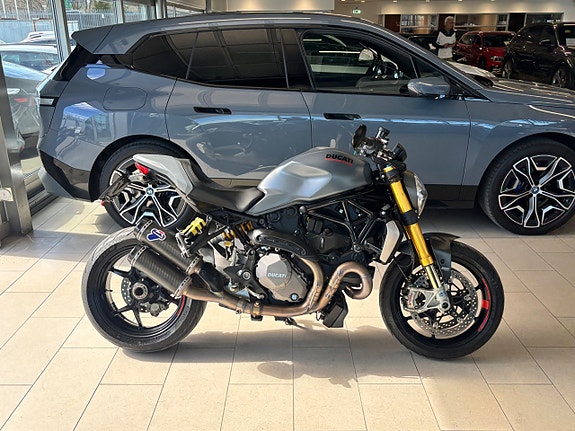 Ducati Monster 1200 S 5 of 14