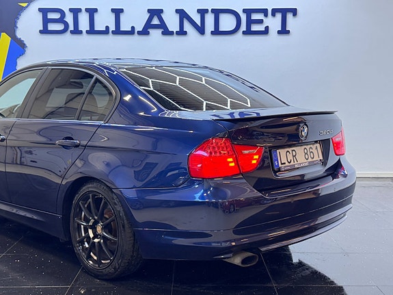 BMW 320d 6 of 23