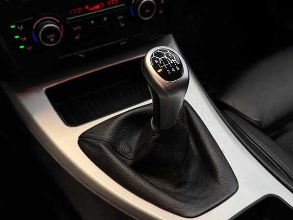 BMW 320d 22 of 23