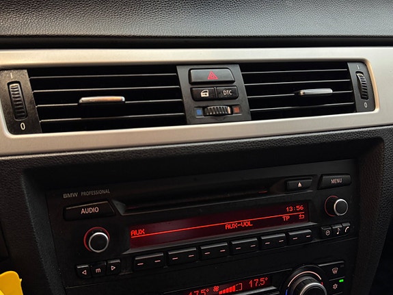BMW 320d 20 of 23