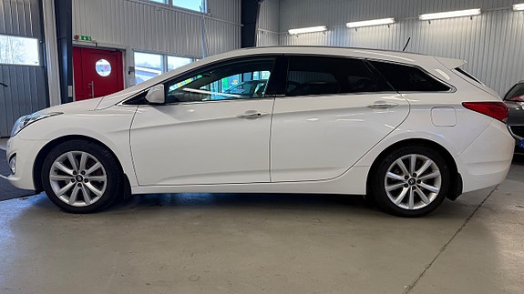 Hyundai i40 4 of 27