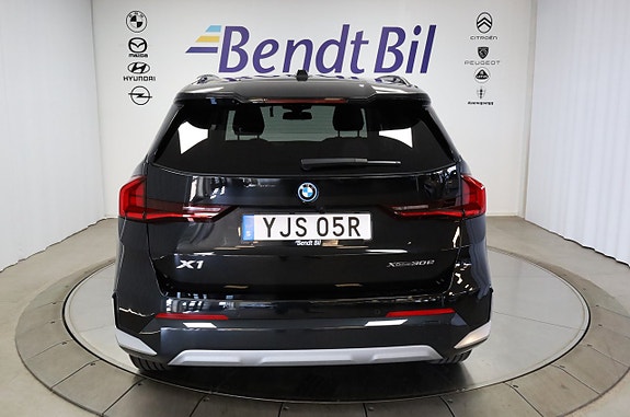 BMW X1 8 of 24