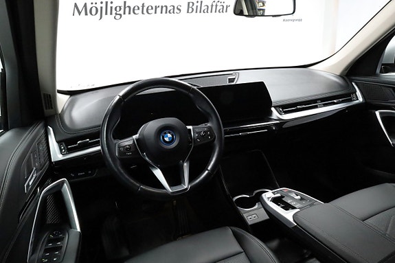 BMW X1 3 of 5