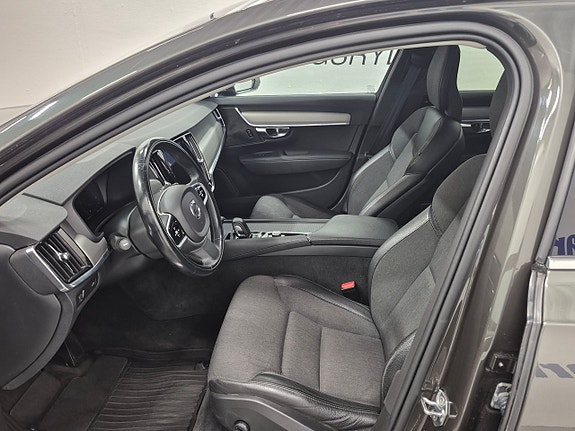Volvo V90 3 of 11