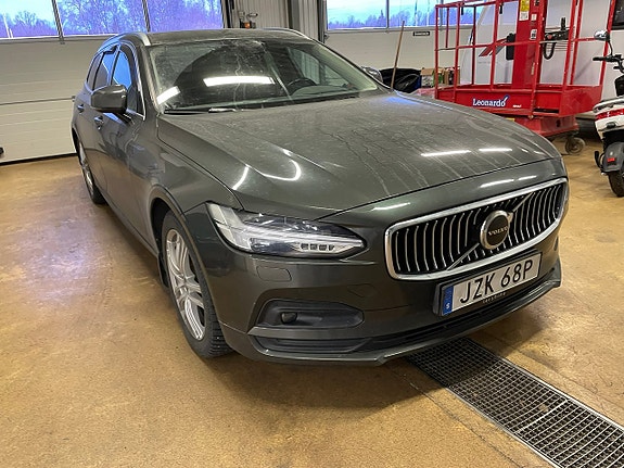 Volvo V90 4 of 11