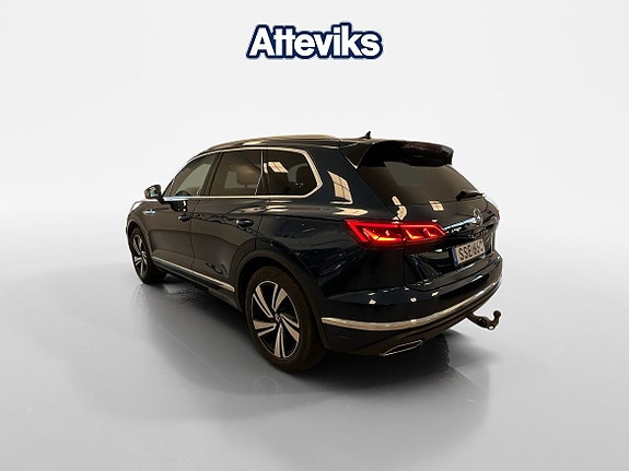Volkswagen Touareg 5 of 5