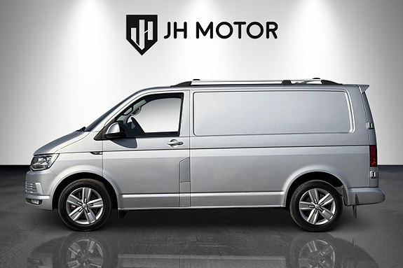 Volkswagen Transporter 3 of 5