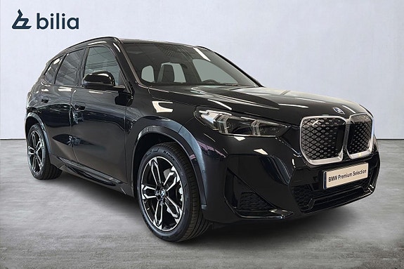 BMW iX1 18 of 18