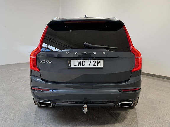 Volvo XC90 7 of 21