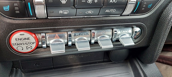 Ford Mustang 10 of 10