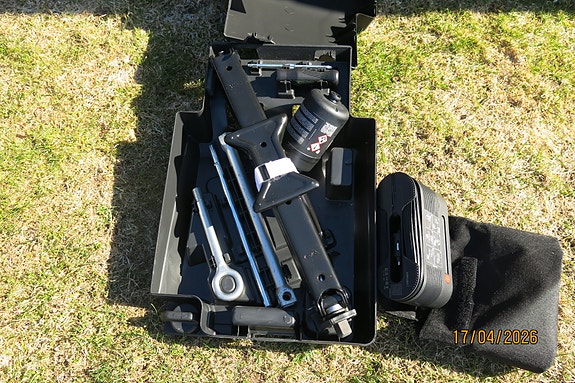 Product image 9 of 9