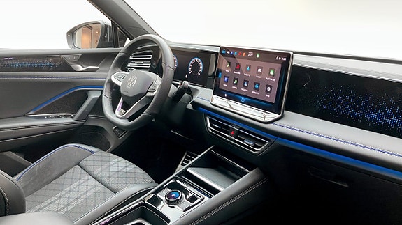 Volkswagen Tiguan 12 of 16