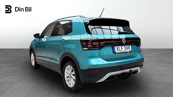 Volkswagen T-Cross 3 of 5