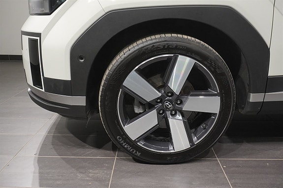 Hyundai Santa Fe 3 of 13