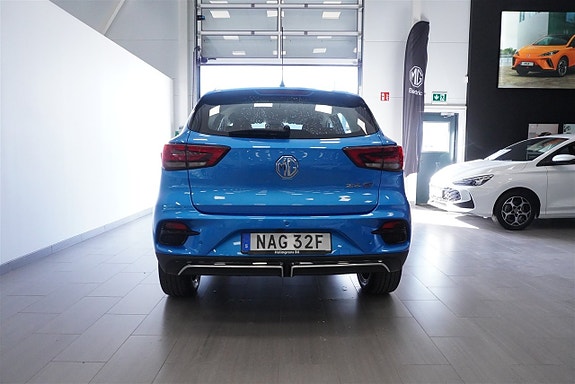 MG ZS 4 of 5