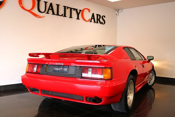Lotus Esprit 23 of 26