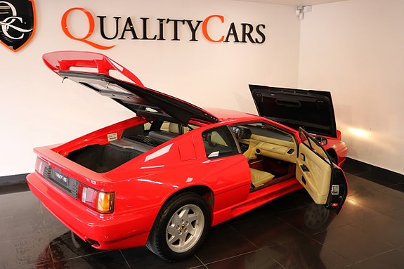 Lotus Esprit 19 of 26