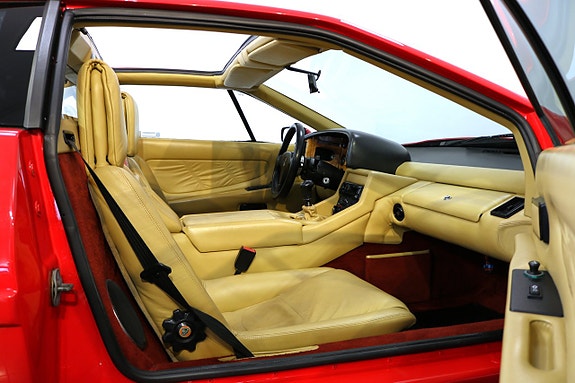 Lotus Esprit 12 of 26