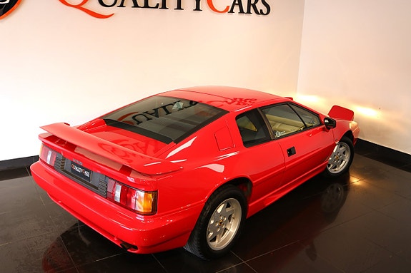 Lotus Esprit 17 of 26