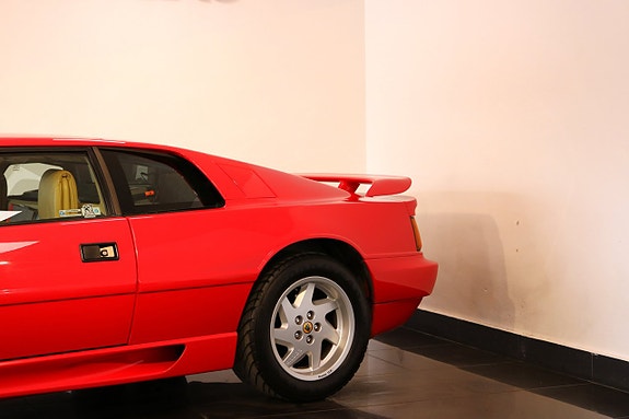 Lotus Esprit 26 of 26