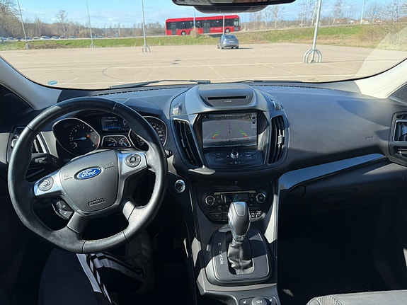 Ford Kuga 6 of 12