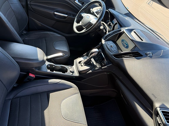 Ford Kuga 5 of 5