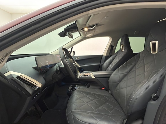 BMW iX 12 of 30