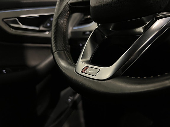 Audi Q7 7 of 30