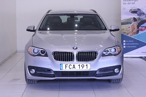 BMW 520d 3 of 5