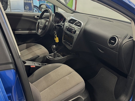 Seat Leon 12 of 15