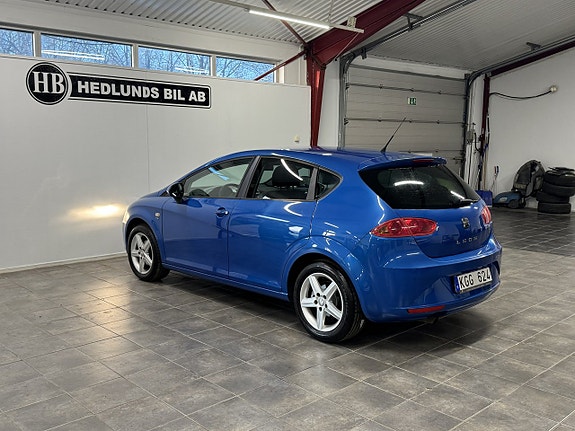Seat Leon 9 of 15