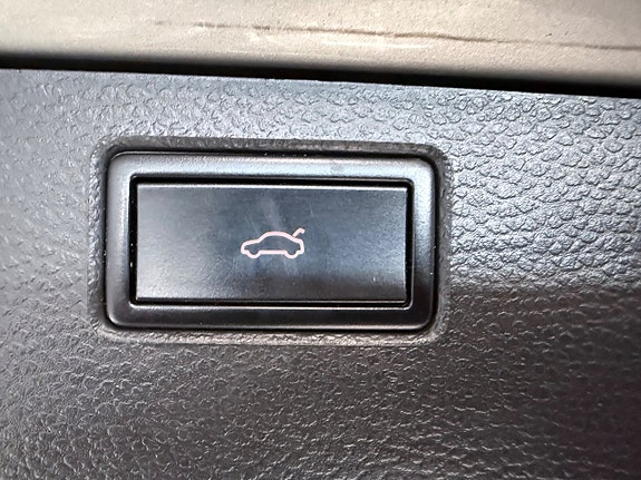 Volkswagen Passat Alltrack 20 of 23