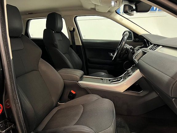 Land Rover Range Rover Evoque 18 of 21