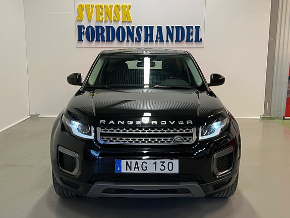 Land Rover Range Rover Evoque 2 of 5