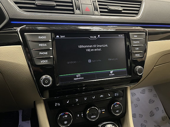 Skoda Superb 19 of 27