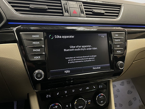 Skoda Superb 18 of 27